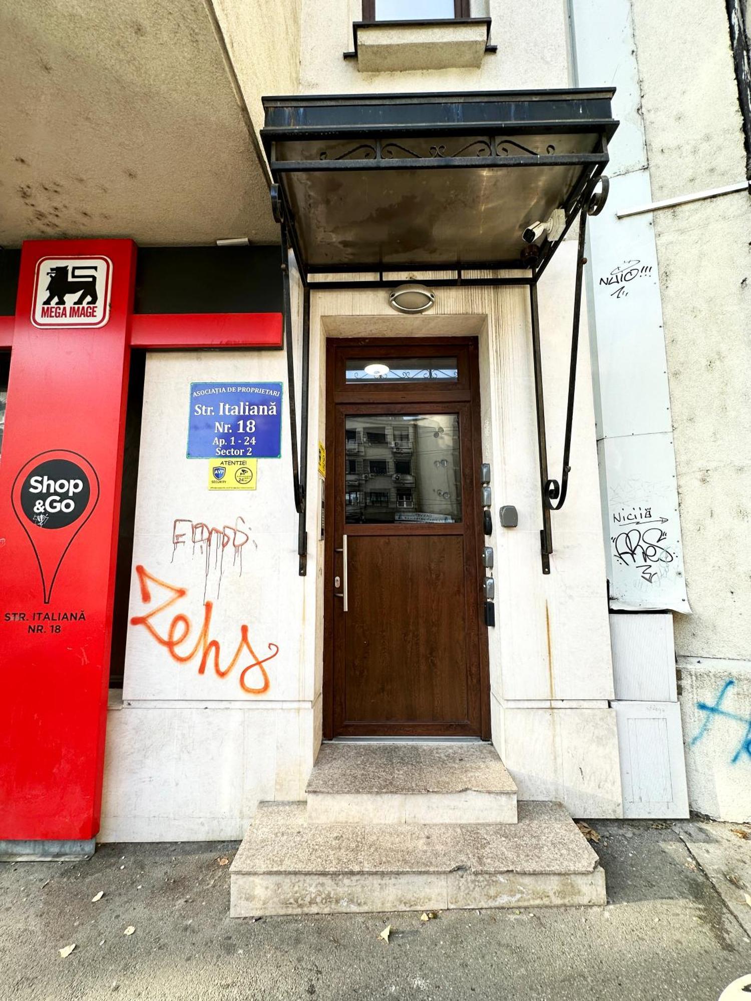 Central Haven Studio Bucharest Exterior photo